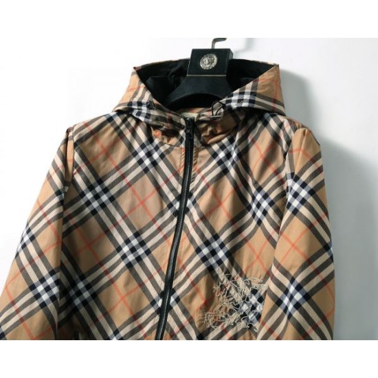 BURBERRY バーバリー 2025年秋冬 コート 爽やかに着こなす上品スタイル