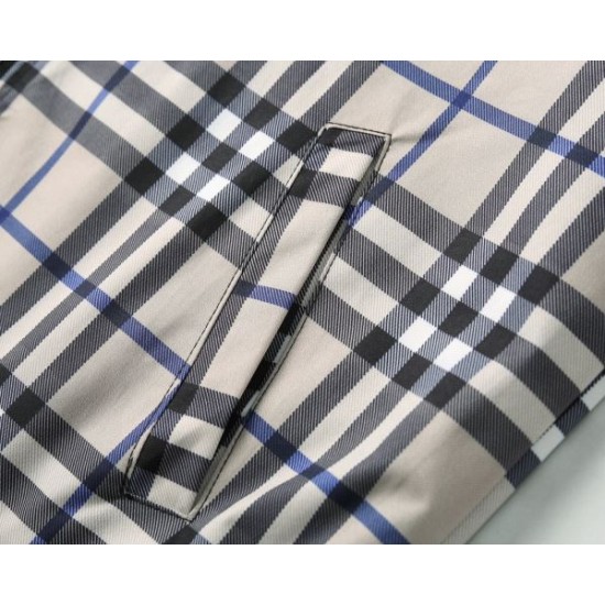BURBERRY バーバリー 2025年秋冬 コート トレンド継続の洗練デザイン
