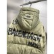 BALENCIAGA バレンシアガ 2025年秋冬 ダウンジャケット 上品で洗練された冬スタイル