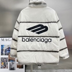 BALENCIAGA バレンシアガ 2025年秋冬 ダウンジャケット 秋冬新作まもなく完売必至