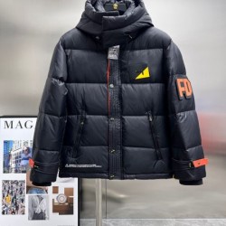 FENDI フェンディ 2025年秋冬 ダウンジャケット 冬におすすめの人気アウター