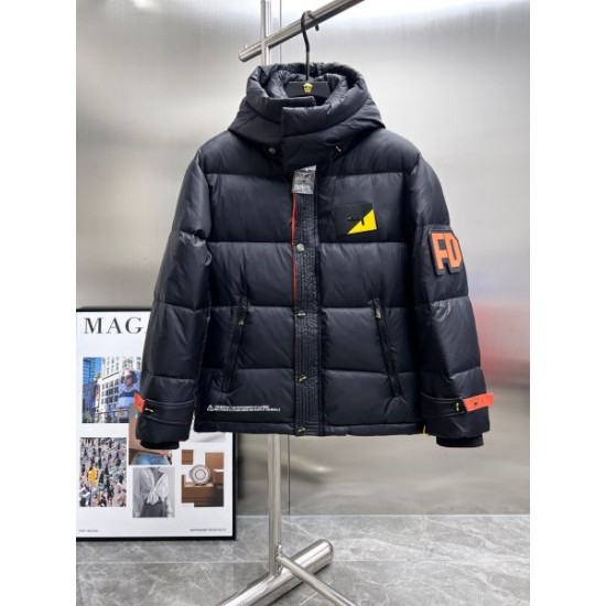 FENDI フェンディ 2025年秋冬 ダウンジャケット 冬におすすめの人気アウター