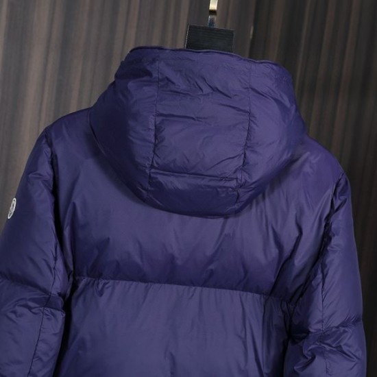 MONCLER モンクレール 2025年秋冬 ダウンジャケット 国内希少の大人気モデル