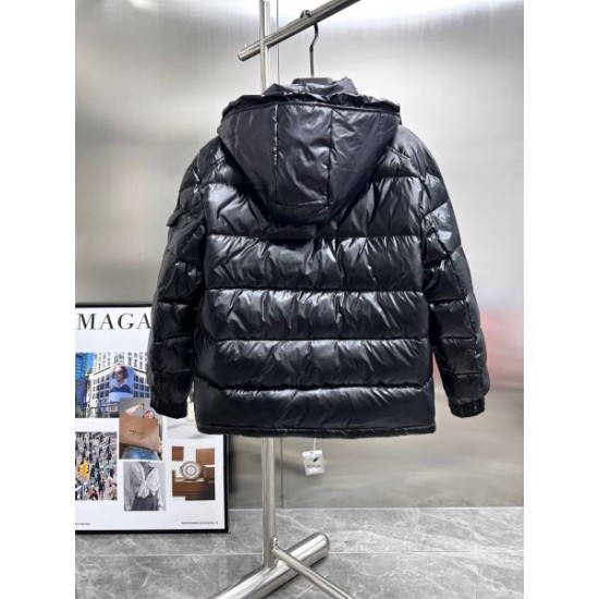 MONCLER モンクレール 2025年秋冬 ダウンジャケット おしゃれ度抜群の人気モデル