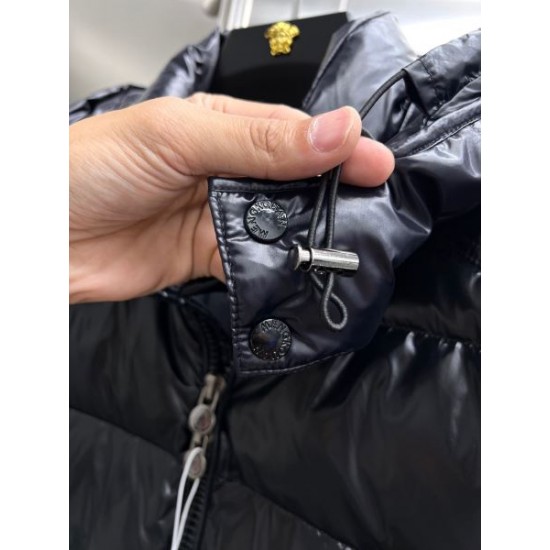 MONCLER モンクレール 2025年秋冬 ダウンジャケット おしゃれ度抜群の人気モデル