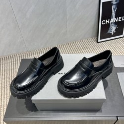 2025FW レディース カジュアルシューズ BALENCIAGA バレンシアガ 愛用者多数の人気高品質レプリカ