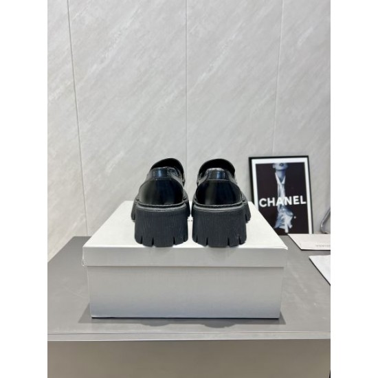 2025FW レディース カジュアルシューズ BALENCIAGA バレンシアガ 愛用者多数の人気高品質レプリカ