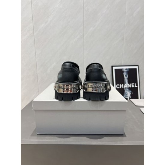 2025FW レディース カジュアルシューズ BALENCIAGA バレンシアガ 雑誌掲載話題のトレンドモデル