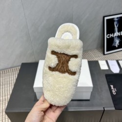 2025FW レディース ファースリッパ CELINE セリーヌ 豊富なカラーバリエが魅力の人気モデル