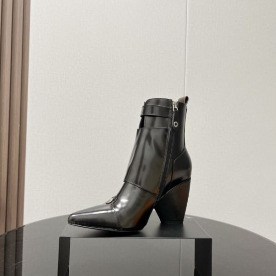 2025FW レディース ブーツ LOUIS VUITTON ルイヴィトン この冬注目の定番人気レプリカ