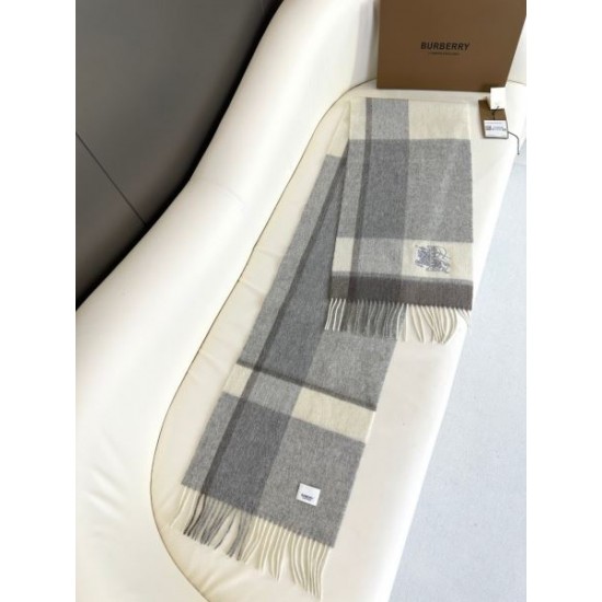 2025FW スカーフ BURBERRY バーバリー 注目度急上昇の新定番アイテム