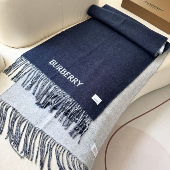 2025FW スカーフ BURBERRY バーバリー この秋冬絶対チェックすべきトレンドスカーフ
