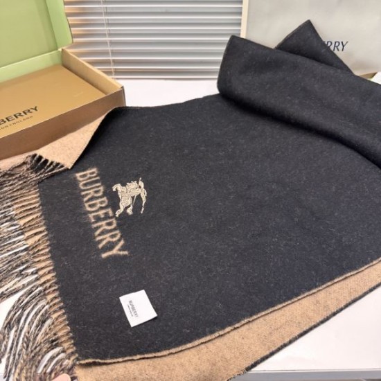 2025FW スカーフ BURBERRY バーバリー 今、注目度急上昇中の洗練アイテム