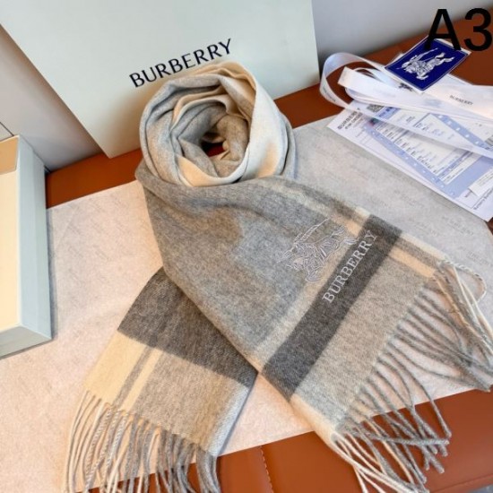 2025FW スカーフ BURBERRY バーバリー 上品さとカジュアル感を両立した逸品