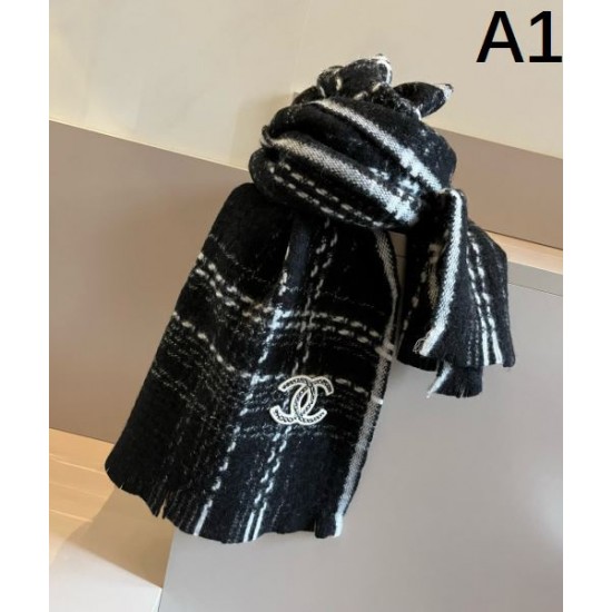 2025FW スカーフ CHANEL シャネル 季節感たっぷりの注目新作スカーフ