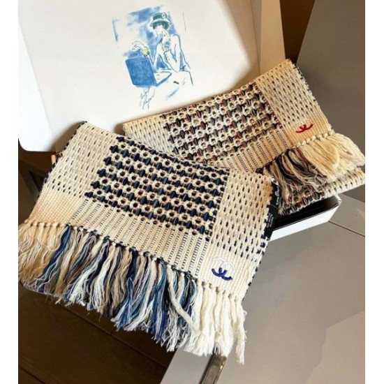 2025FW スカーフ CHANEL シャネル 海外セレブ注目のトレンドスカーフ