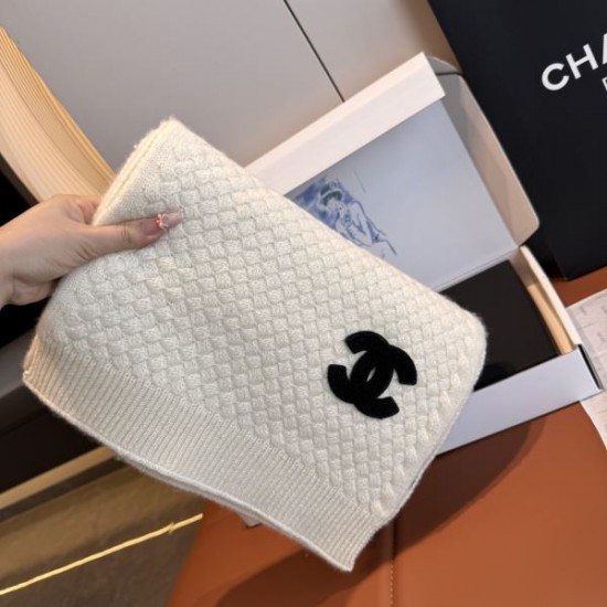 2025FW スカーフ CHANEL シャネル 今季トレンドの華やかカラーが魅力