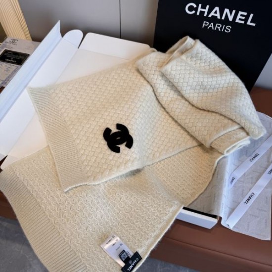 2025FW スカーフ CHANEL シャネル 今季トレンドの華やかカラーが魅力