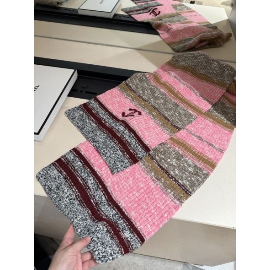 2025FW スカーフ CHANEL シャネル 話題沸騰！上品さ際立つ即完売アイテム