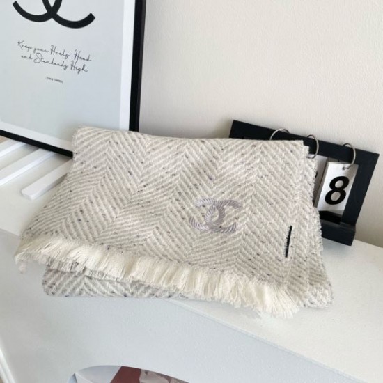 2025FW スカーフ CHANEL シャネル カジュアルかつ上品な印象のデザイン