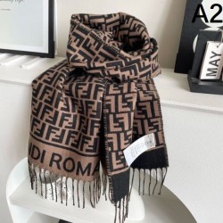 2025FW スカーフ FENDI フェンディ 上品カジュアルを叶える大人スカーフ