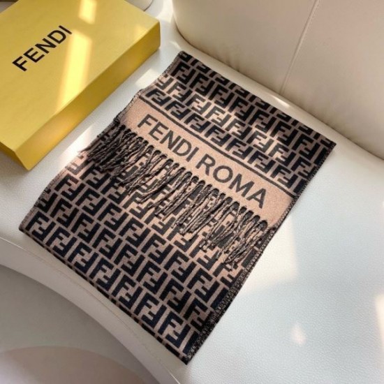 2025FW スカーフ FENDI フェンディ 上品カジュアルを叶える大人スカーフ