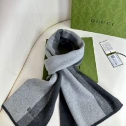 2025FW スカーフ GUCCI グッチ 最新トレンドのアクセントになるデザイン