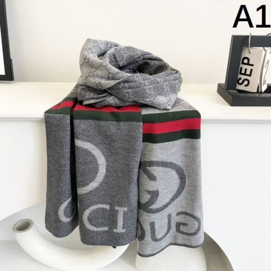 2025FW スカーフ GUCCI グッチ 目を惹く洗練デザインが魅力の新作