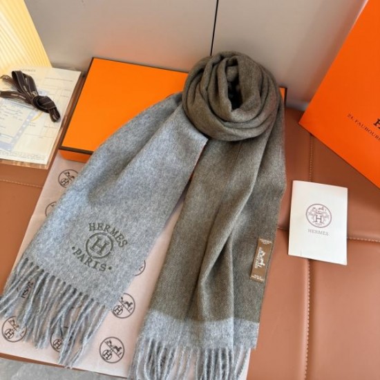 2025FW スカーフ HERMES エルメス ファッション通必見のマストアイテム