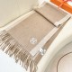 2025FW スカーフ HERMES エルメス 最新トレンドを感じさせるデザイン