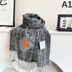 2025FW スカーフ LOEWE ロエベ 今季おすすめ！未入荷の注目ブランドアイテム