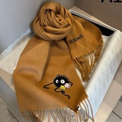2025FW スカーフ LOEWE ロエベ 今シーズン最注目のトレンドスカーフ