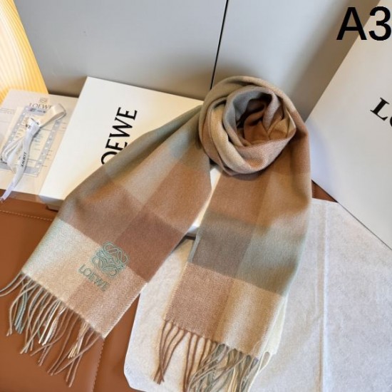 2025FW スカーフ LOEWE ロエベ 今年の秋冬コーデに映える万能アイテム