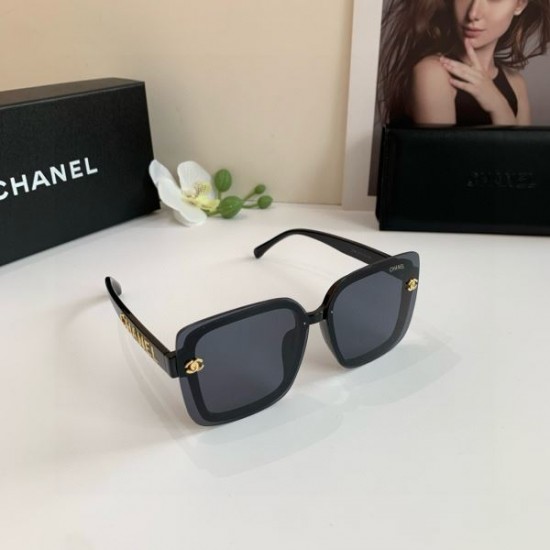 2025FW サングラス CHANEL シャネル 洗練された魅力が際立つエレガントデザイン