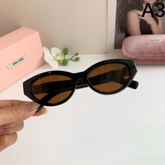 2025FW サングラス MIU MIU ミュウミュウ お洒落な印象を引き立てる逸品
