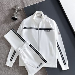 2025FW 上下セット MONCLER モンクレール 今年冬の本命コーデ