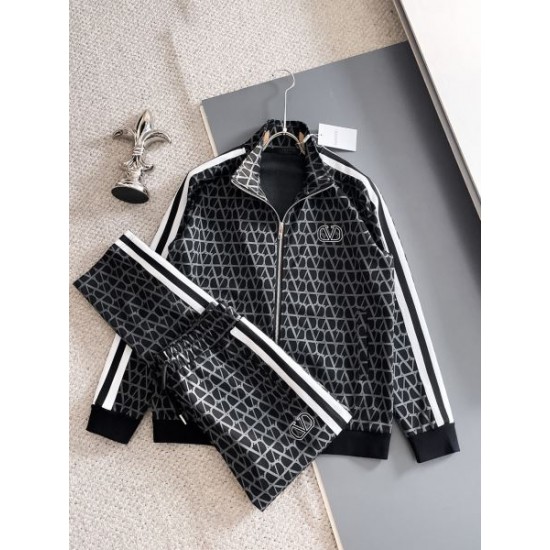 2025FW 上下セット VALENTINO ヴァレンティノ 冬に映える定番スタイル