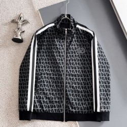 2025FW 上下セット VALENTINO ヴァレンティノ 冬に映える定番スタイル