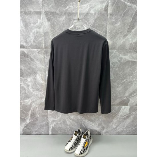 2025FW 長袖Tシャツ PRADA プラダ 人気モデル愛用の注目作