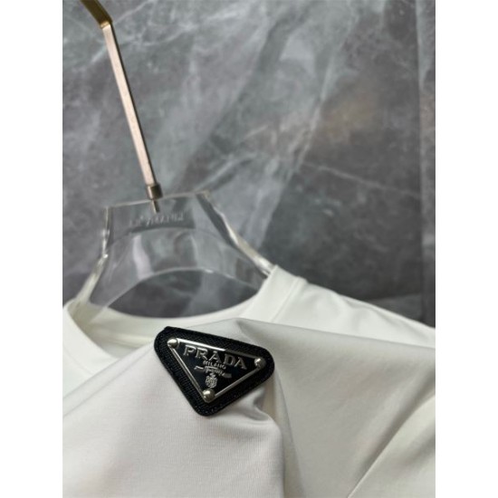 2025FW 長袖Tシャツ PRADA プラダ 話題の人気商品が再入荷