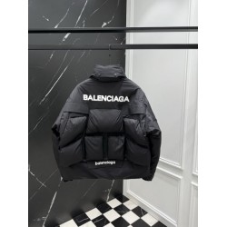 2025FW BALENCIAGA バレンシアガ 今季完売必至 ダウンジャケット