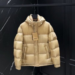 2025FW BURBERRY バーバリー 話題沸騰の最新作 ダウンジャケット