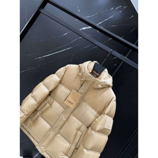 2025FW BURBERRY バーバリー 話題沸騰の最新作 ダウンジャケット