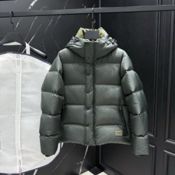 2025FW BURBERRY バーバリー 人気急上昇アイテム ダウンジャケット