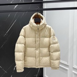 2025FW BURBERRY バーバリー 海外でも高支持率 ダウンジャケット