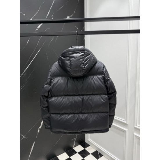 2025FW BURBERRY バーバリー 海外でも高支持率 ダウンジャケット
