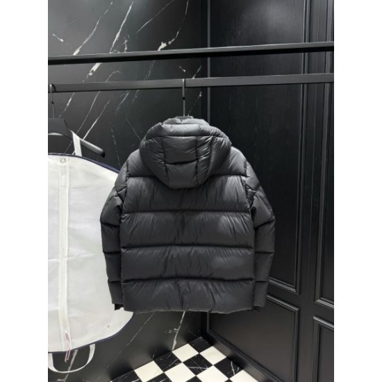 2025FW BURBERRY バーバリー 安定した人気の冬新作 ダウンジャケット