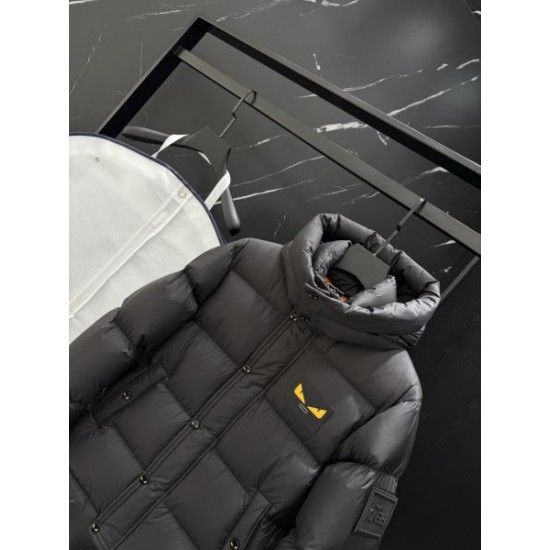 2025FW FENDI フェンデイ 新作数量限定モデル ダウンジャケット