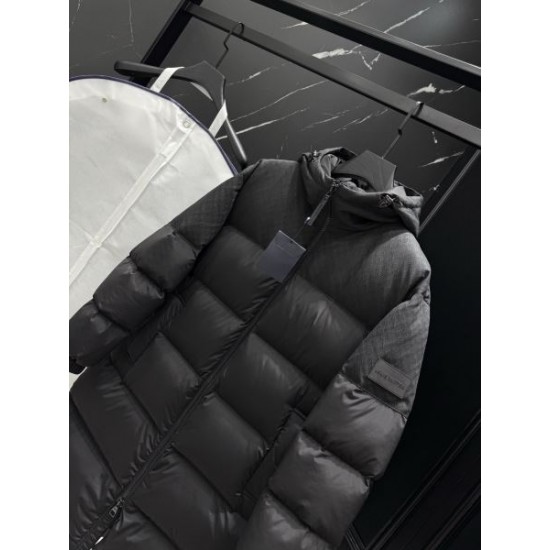 2025FW MONCLER モンクレール オンライン限定モデル ダウンジャケット