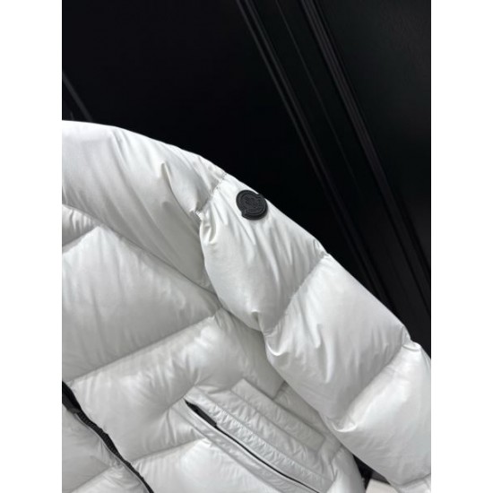 2025FW MONCLER モンクレール 新作限定エレガントモデル ダウンジャケット